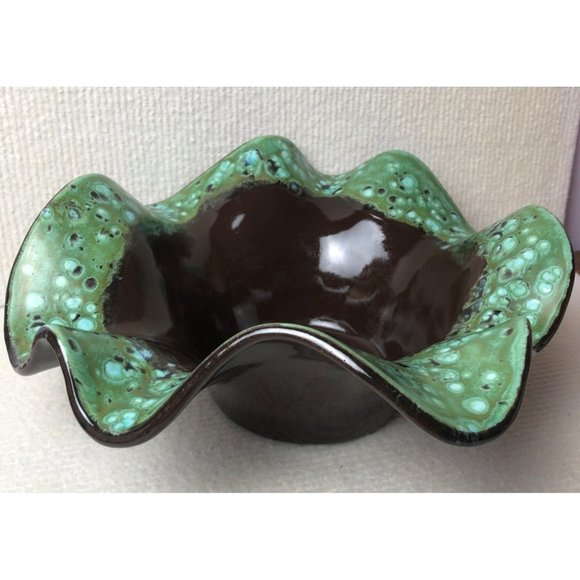Unique Handmade Glazed Pottery Bowl w/Flutted Edges, Signed - Picture 1 of 5